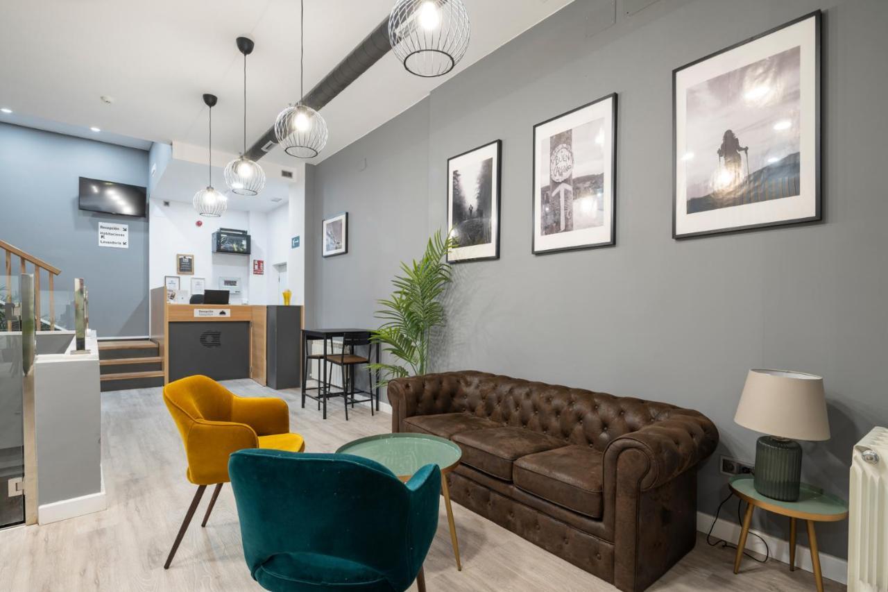 Albergue Alda Pilgrim Ponferrada Ngoại thất bức ảnh
