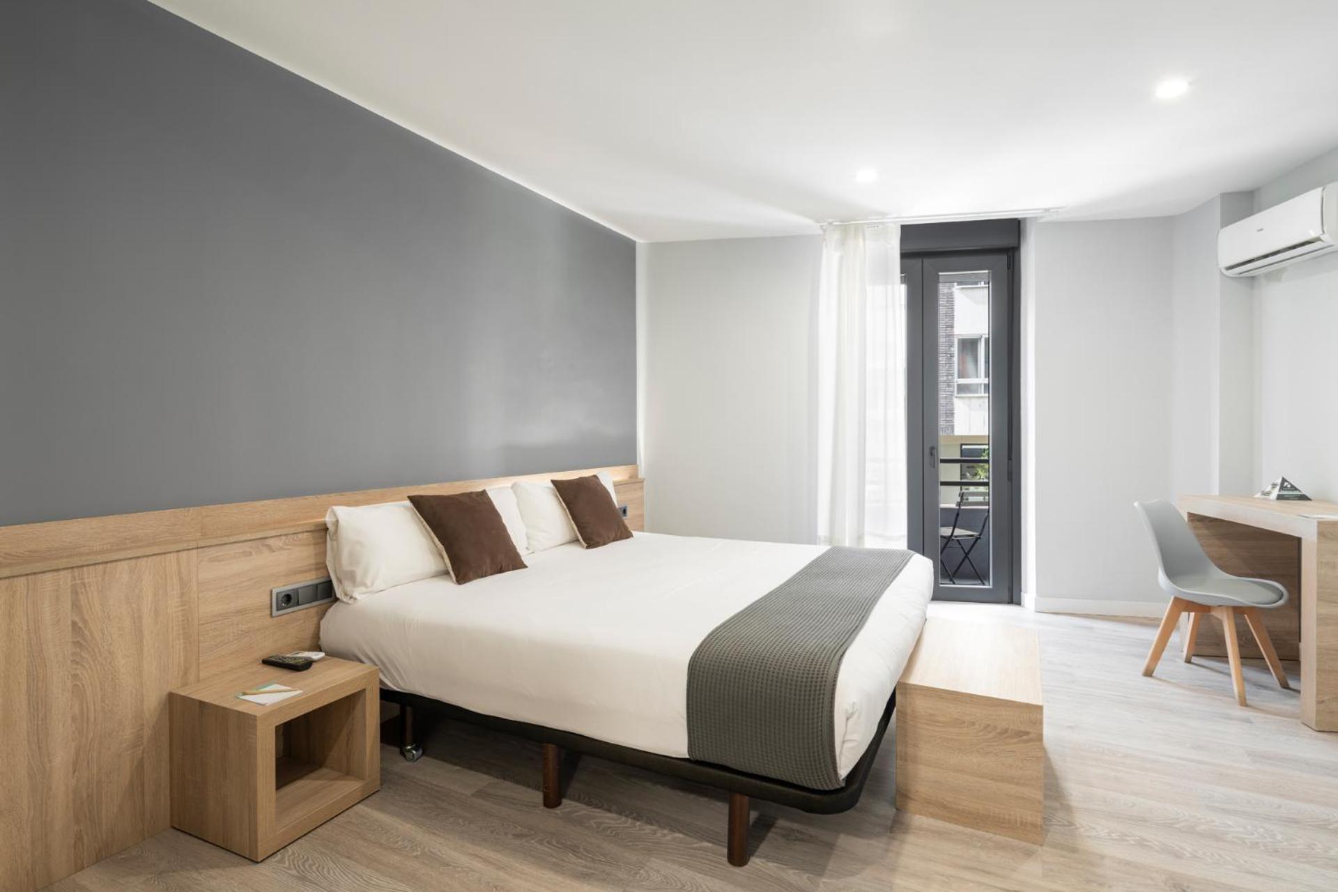 Albergue Alda Pilgrim Ponferrada Ngoại thất bức ảnh